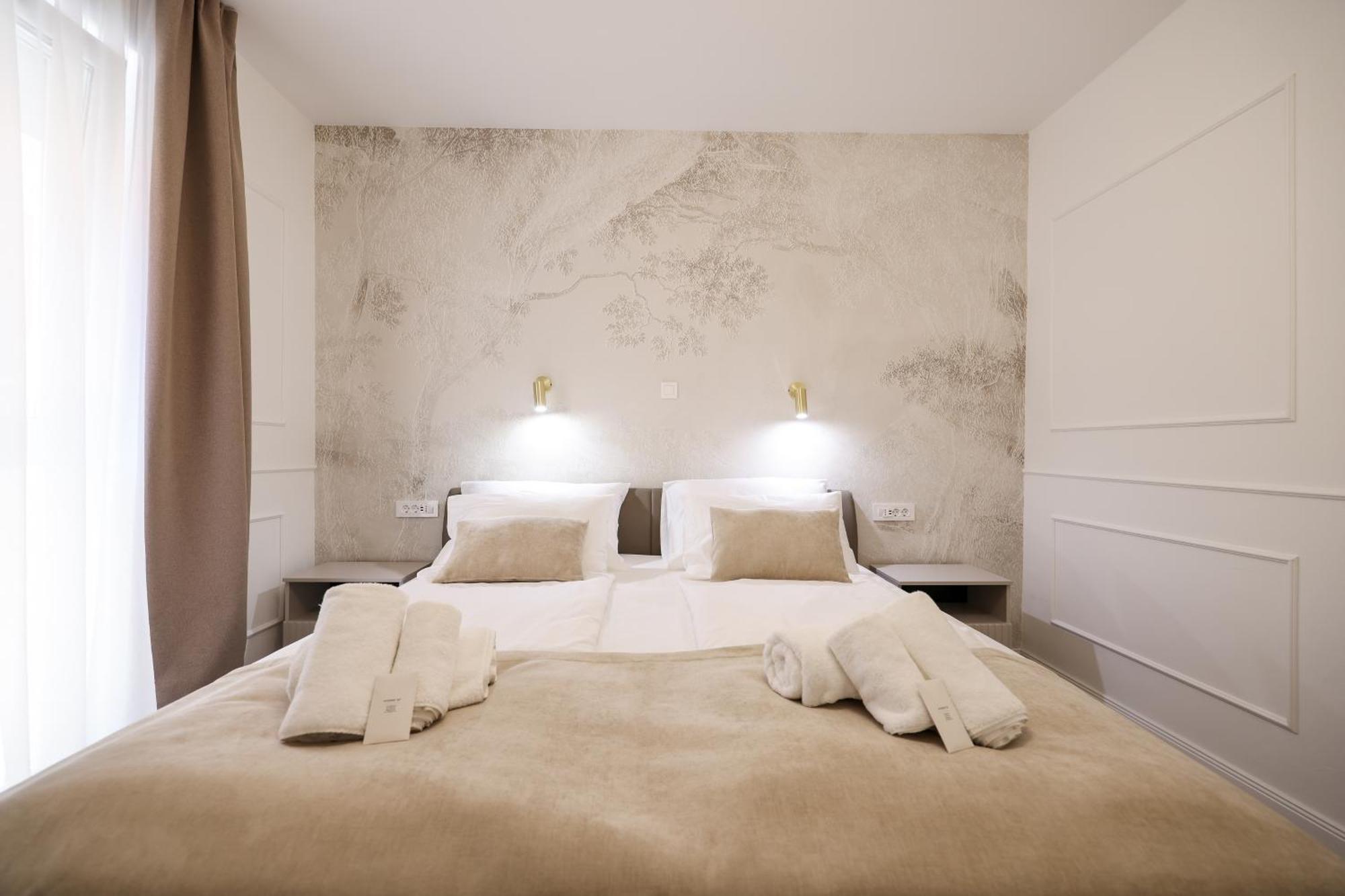 De Clave Luxury Apartment 扎达尔 外观 照片
