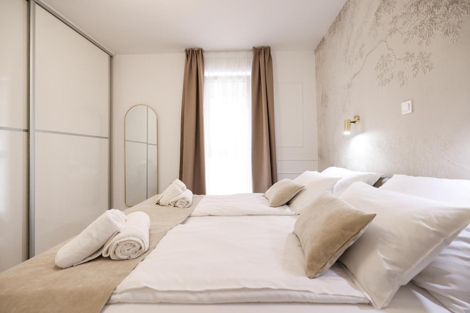 De Clave Luxury Apartment 扎达尔 外观 照片